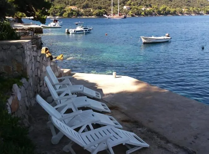 Terrace With Panoramic Seaview Apartman Uble