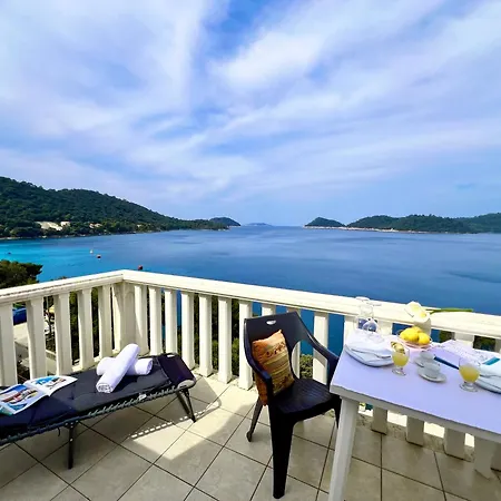 Apartment Terrace With Panoramic Seaview *